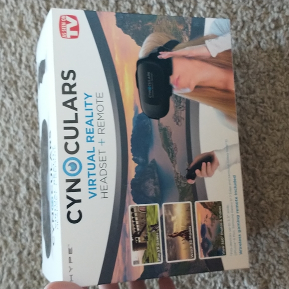 Virtual Reality Headset &Remote BRAND NEW - Picture 6 of 10